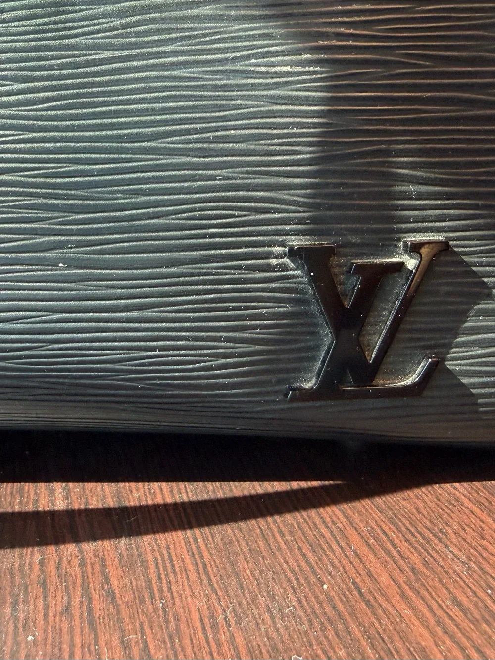 Louis Vuitton Epi Cluny MM Black